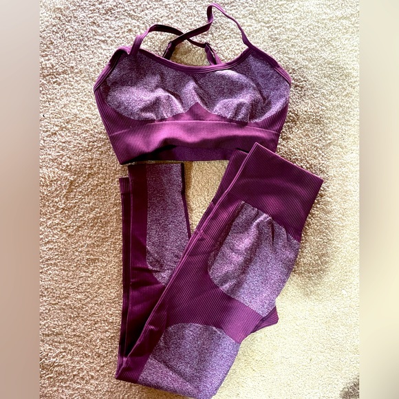 Workout set - Picture 1 of 2